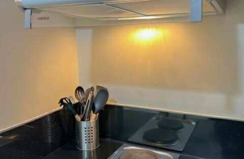Pasay Condominio | Cozy Pasay Condo with Pool Access