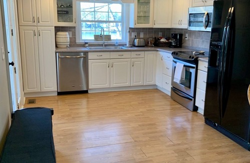 Denver Casa | Cozy Peaceful Lake house on Lake Norman w/boat parking Great back porch Sunsets!