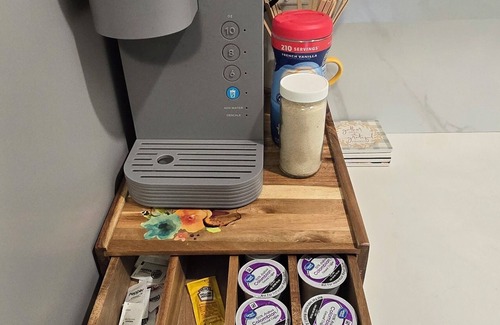 Battle Ground Apartamento | Cozy peaceful spacious studio WiFi work station fitness items in Battle Ground