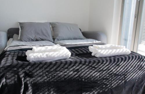 Aviapolis Apartamento | Cozy Penthouse Loft - Near the Airport