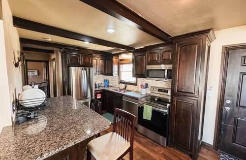 Checotah Casa | Cozy, pet friendly, 2 bdr house on Lake Eufaula. Near I-40 and Hwy 69.