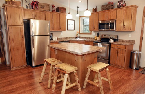 Tower Casa | Cozy pet-friendly home near hiking trails and Lake Vermilion