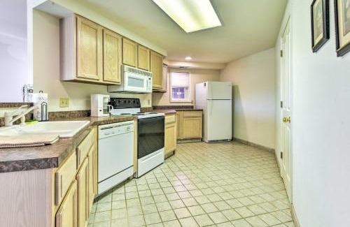Pigeon Apartamento | Cozy Pigeon Condo, Near Lake Huron Beaches!