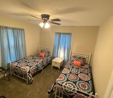 Pleasanton Casa | Cozy Pleasanton Cottage WeeklyMonthly Options