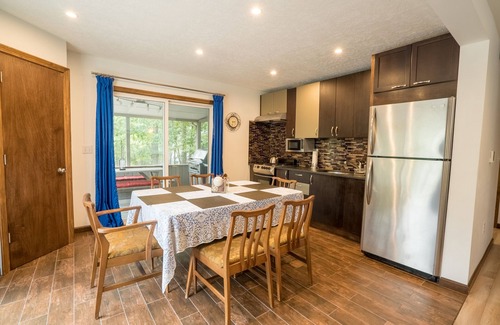 Bushkill Casa | Cozy Pocono Chalet with Ammenities