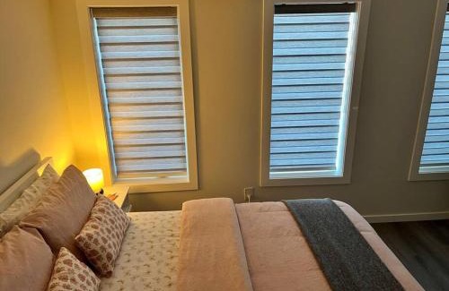 Fort Gary Apartamento | Cozy Private 1 bedroom basement suite - free parking and free Wifi