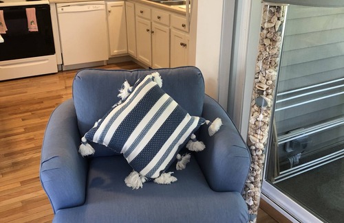 Ogunquit - Wells Cabaña | ACOGEDOR, PRIVADO 2/1 Cottage W / PISCINA / TINA CALIENTE / GIMNASIO / PISTA DE TENIS / SALA DE JUEGOS, CERCA DE LA PLAYA!