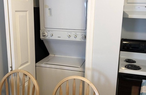 Ogunquit - Wells Cabaña | ACOGEDOR, PRIVADO 2/1 Cottage W / PISCINA / TINA CALIENTE / GIMNASIO / PISTA DE TENIS / SALA DE JUEGOS, CERCA DE LA PLAYA!