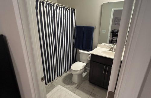 Southwest Raleigh Casa | Cozy Private Basement Located in the heart of Cary/Raleigh