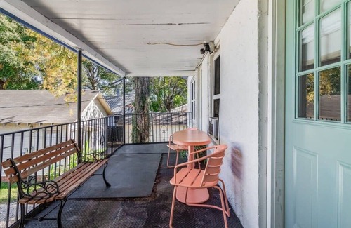 Freetown - Port Rico Apartamento | Lafayette at Your Doorstep, Private RM