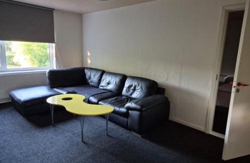 Hadsten Apartamento | Cozy & Private House