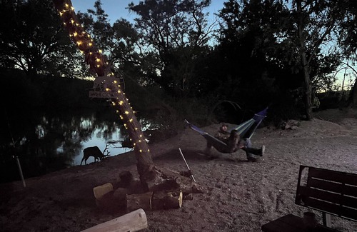 Murphy Casa | Cozy & Private Paradise Snake River front- fishing /hunting/UTV riding close by