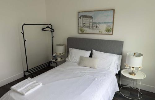 Parkside Casa | Cozy Private Room in Modern Homestay