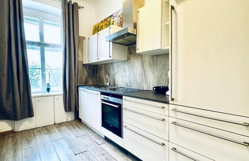 Hernals Apartamento | Cozy Private Room | Shared Apt Near Stadthalle