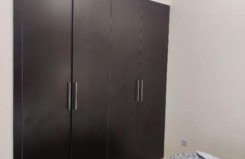Dubai Casa | Cozy Private Room with En Suite Bathroom in Beautiful and Calm Locality