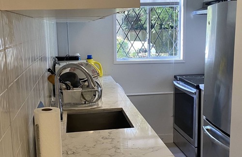 West Vancouver Apartamento | Cozy privet room near cypress sking with sharing bathroom and sharing kitchen