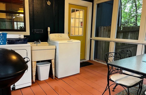 Tallahassee Casa | COZY, QUAINT, COTTAGE