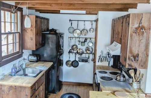 West Hartford Cabina | Cozy Quechee Corner Cabin