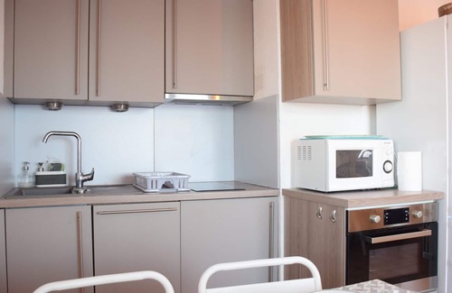 Neuvecelle Apartamento | Apartamento acogedor y tranquilo con terraza, parking e internet en Évian