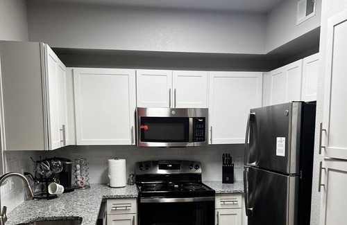 Lewisville Apartamento | Cozy quiet apartment in Lewisville w/ study