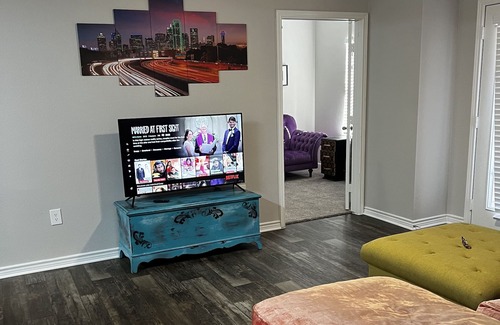 Lewisville Apartamento | Cozy quiet apartment in Lewisville w/ study