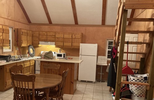 Cedar Bluff Casa | Cozy, Quiet Cabin Escape
