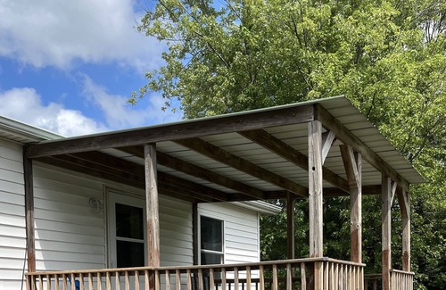 Murdock Cabaña | Cozy, quiet cottage in the country with stocked lake access