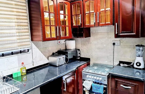 Accra Apartamento | Cozy Quiet & Fantastic Close to Highway