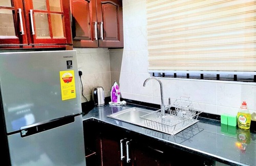 Accra Apartamento | Cozy Quiet & Fantastic Close to Highway