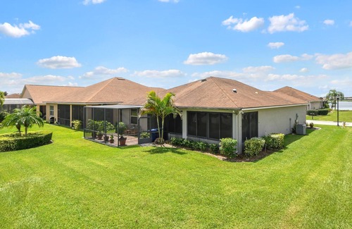 Winter Haven Casa | Cozy & Quiet Golf Course Getaway