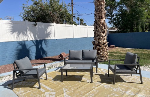 Beverly Green Casa | Cozy quiet home near the the strip
