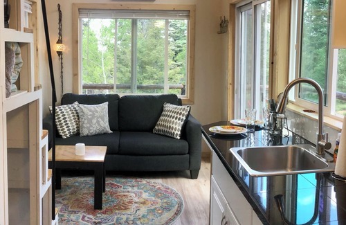 Howard Casa | Cozy Quiet Mountain Gem