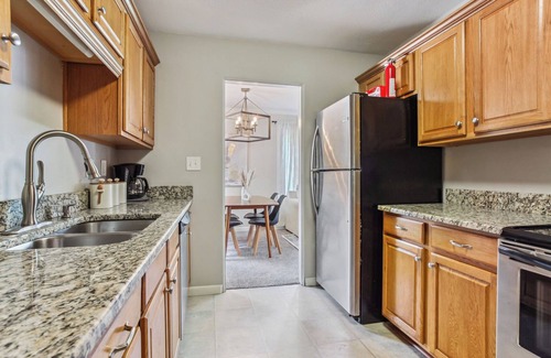 Overland Park Casa | Cozy, quiet retreat in Overland Park - 3 bedrooms