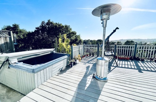 Fairview Apartamento | Cozy &Quiet/Safe Pvt Studio/Projector/free parking