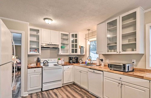 Sanford Casa | Cozy & Quiet Sanford Home ~ 5 Mi to Downtown!