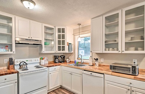 Sanford Casa | Cozy & Quiet Sanford Home ~ 5 Mi to Downtown!