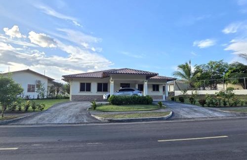 Los Algarrobos Casa | Cozy, Quiet & Spacious 4bd 3 bth Full Home Gated Community