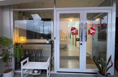 Taman Century Casa | Cozy R7R6 #Room 2pax #1min walk to KSL #Bathroom