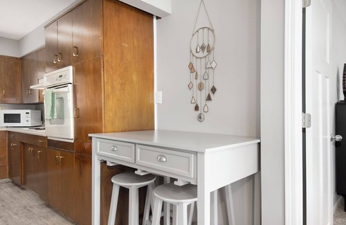 South Central Omaha Apartamento | Cozy Ralston Retreat Near Downtown & Arena
