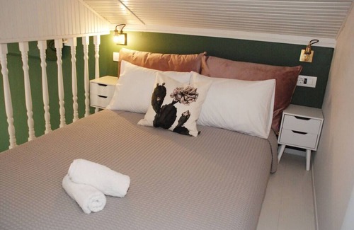 Minia Casa | Cozy ,recently renovated, fully equiped summer house . Stategic location.