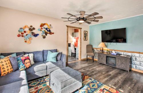 Red River Apartamento | Cozy Red River Condo - Walk to Chair Lift!