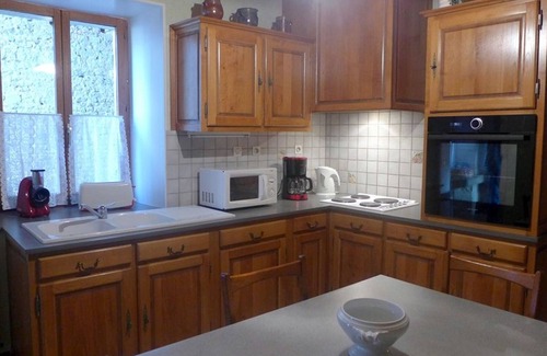 Aubepierre-sur-Aube Cabaña | Gîte Independiente con Encanto: 2 Habitaciones, Patio Cerrado, Todo Incluido