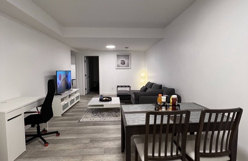 Keith Apartamento | Cozy Retreat: Basement Hideaway
