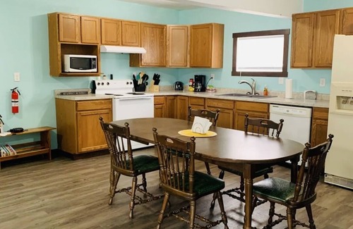 Shawano Casa | Cozy retreat across the street from Shawano lake