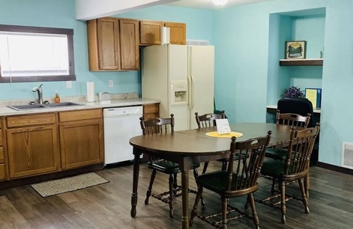 Shawano Casa | Cozy retreat across the street from Shawano lake