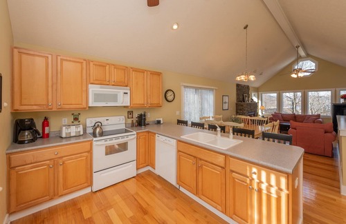 Thayerville Casa | Perfectly Seasoned: Lake Access, Hot Tub, A/C, Fireplaces!