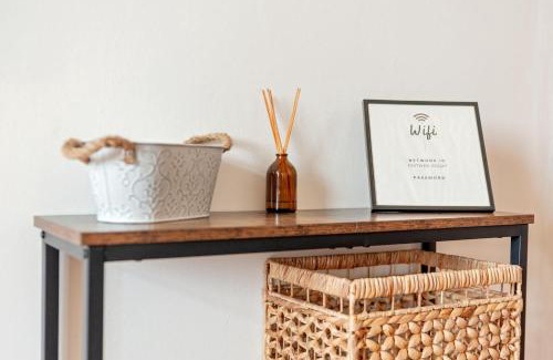 Livorno Apartamento | Cozy Retreat in Coastal Livorno