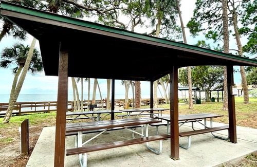 Titusville Casa | Cozy retreat located minutes from beaches, shops and SpaceX.