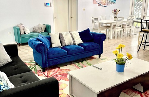 Titusville Casa | Cozy retreat located minutes from beaches, shops and SpaceX.