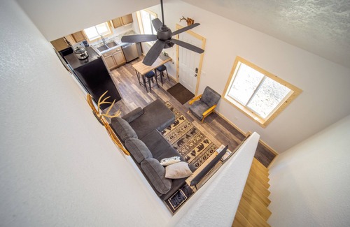 Kalifornsky Casa | Cozy retreat near Kenai Rvr-2Q&1F bed-w/loft #2